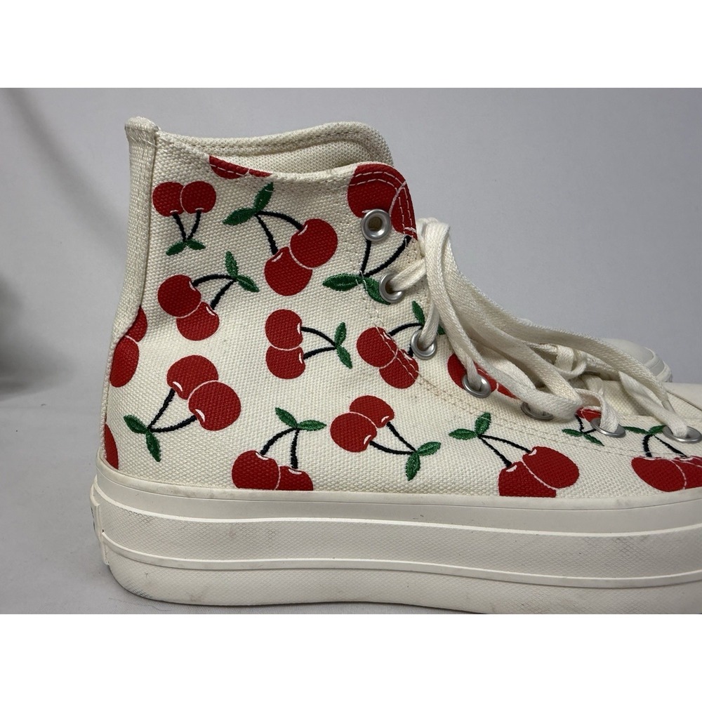 Converse Women's Sz 9 Chuck Taylor All Star Lift High Top Sneaker Shoes Cherries - Picture 2 of 12